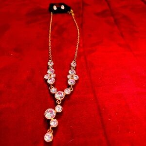 Paparazzi rhinestone necklace